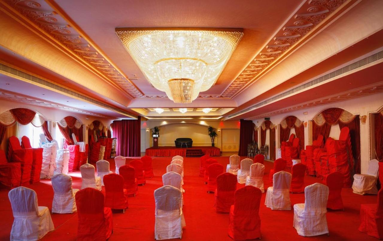 Johny International Hotel Маскат Экстерьер фото