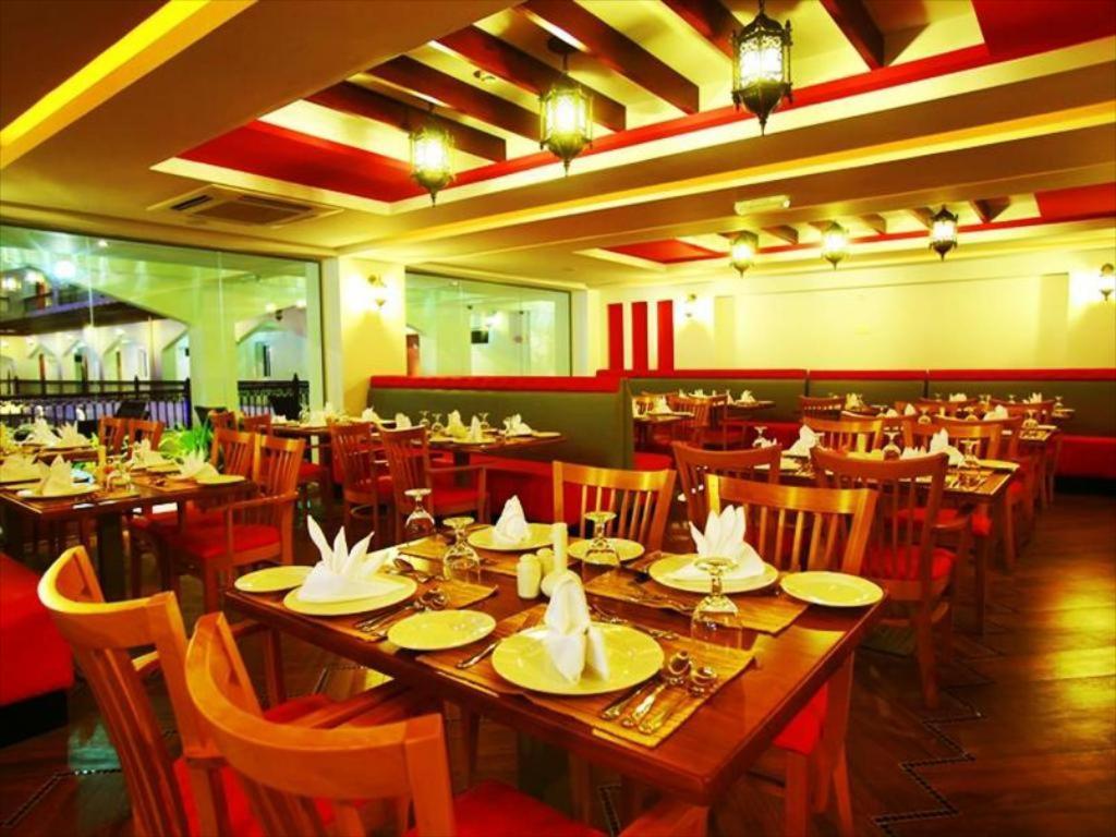 Johny International Hotel Маскат Экстерьер фото